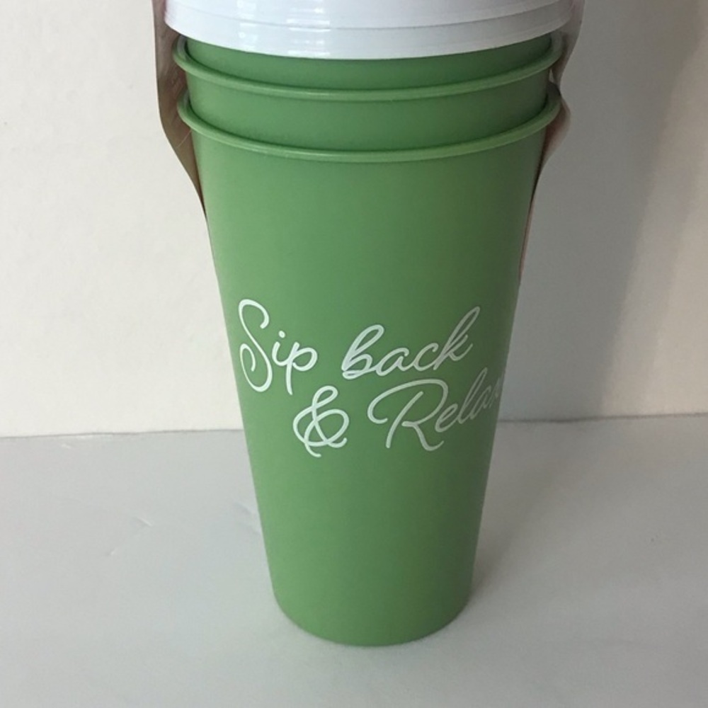 Reusable coffee mugs are 3 packs